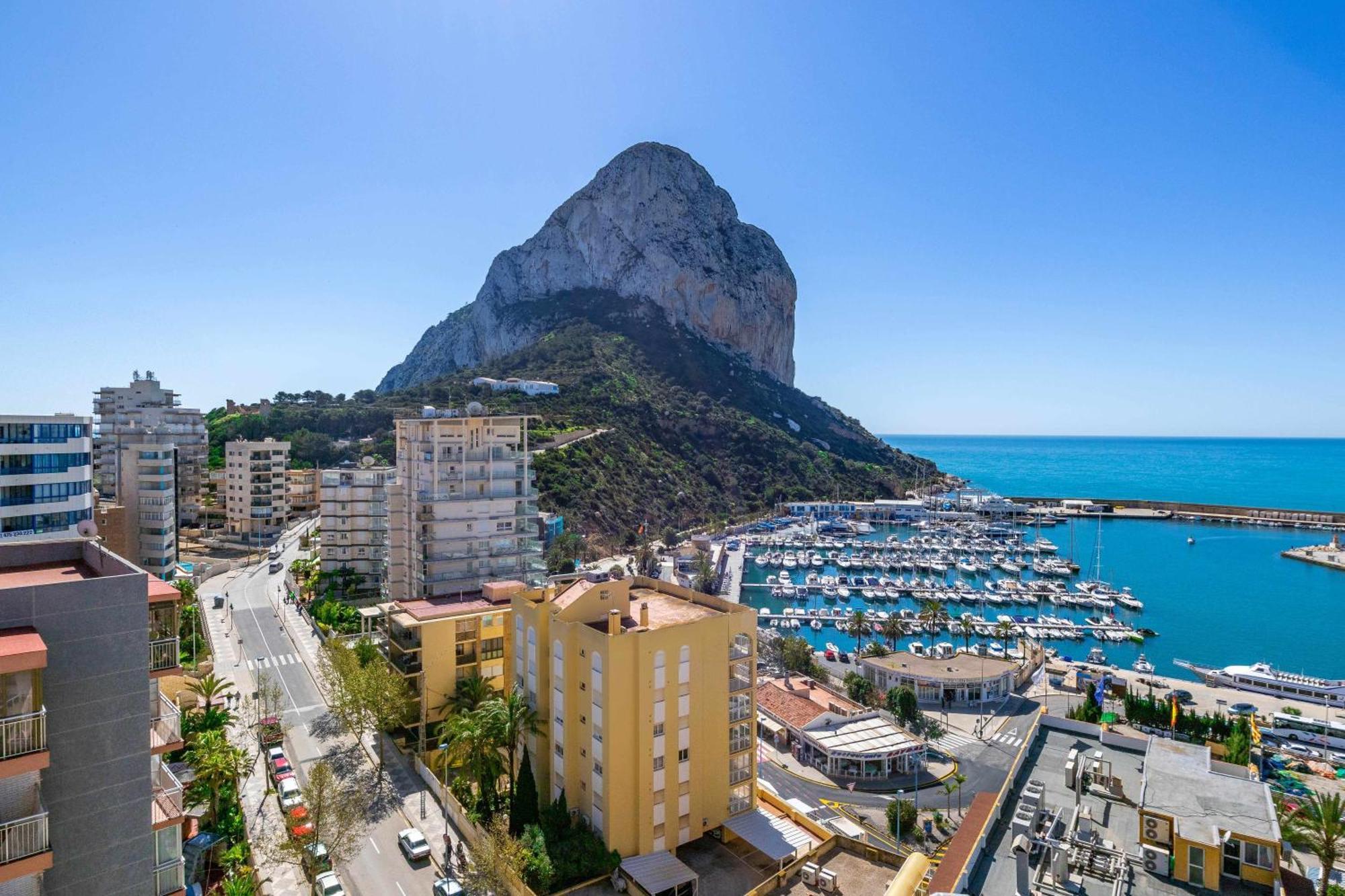 Inftour Medici Apartamento Кальпе Екстер'єр фото